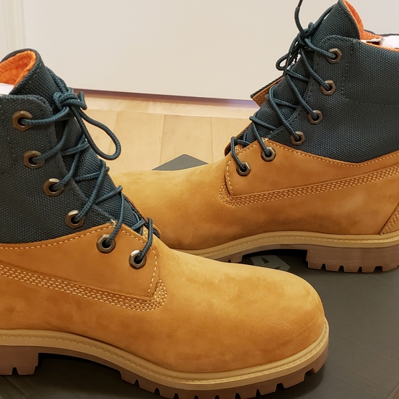 TIMBERLAND NATURE NEEDS HEROES BOOTS BRAND NEW - Picture 6 of 9